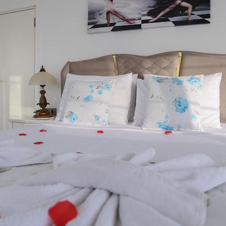 Dantela Butik Hotel เซสเม ภายนอก รูปภาพ