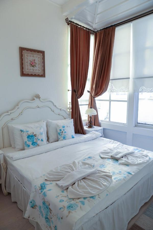 Dantela Butik Hotel เซสเม ภายนอก รูปภาพ