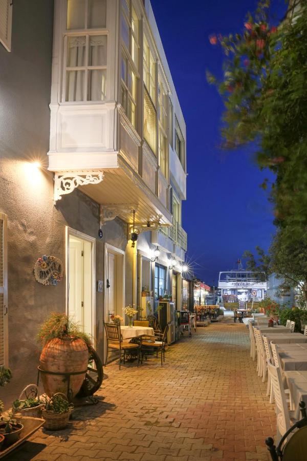 Dantela Butik Hotel เซสเม ภายนอก รูปภาพ